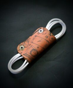 Tilla Leather Craft - Raiden – Tilla Leather Craft [Hakiki Crazy Horse Deri, El Yapımı] Kablo Düzenleyici | Hakiki Deri El Yapımı Aksesuar, Erkek, Genel, Kadın