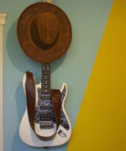 Tilla Leather Craft - Ritsu – Tilla Leather Craft [Hakiki Crazy Horse Deri, Kişiselleştirilebilir, El Yapımı] Gitar Askısı | Hakiki Deri El Yapımı Aksesuar, Dekorasyon, Erkek, Genel, Kadın