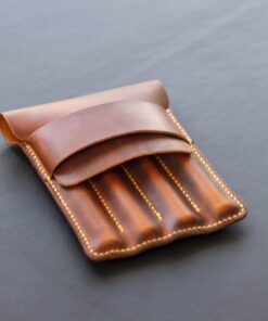 Tilla Leather Craft - Sora – Tilla Leather Craft (Unisex, Hakiki Crazy Horse Deri, 4 Bölmeli, El Yapımı] Kalemlik | Hakiki Deri El Yapımı Aksesuar, Erkek, Genel, Kadın, Kalemlik