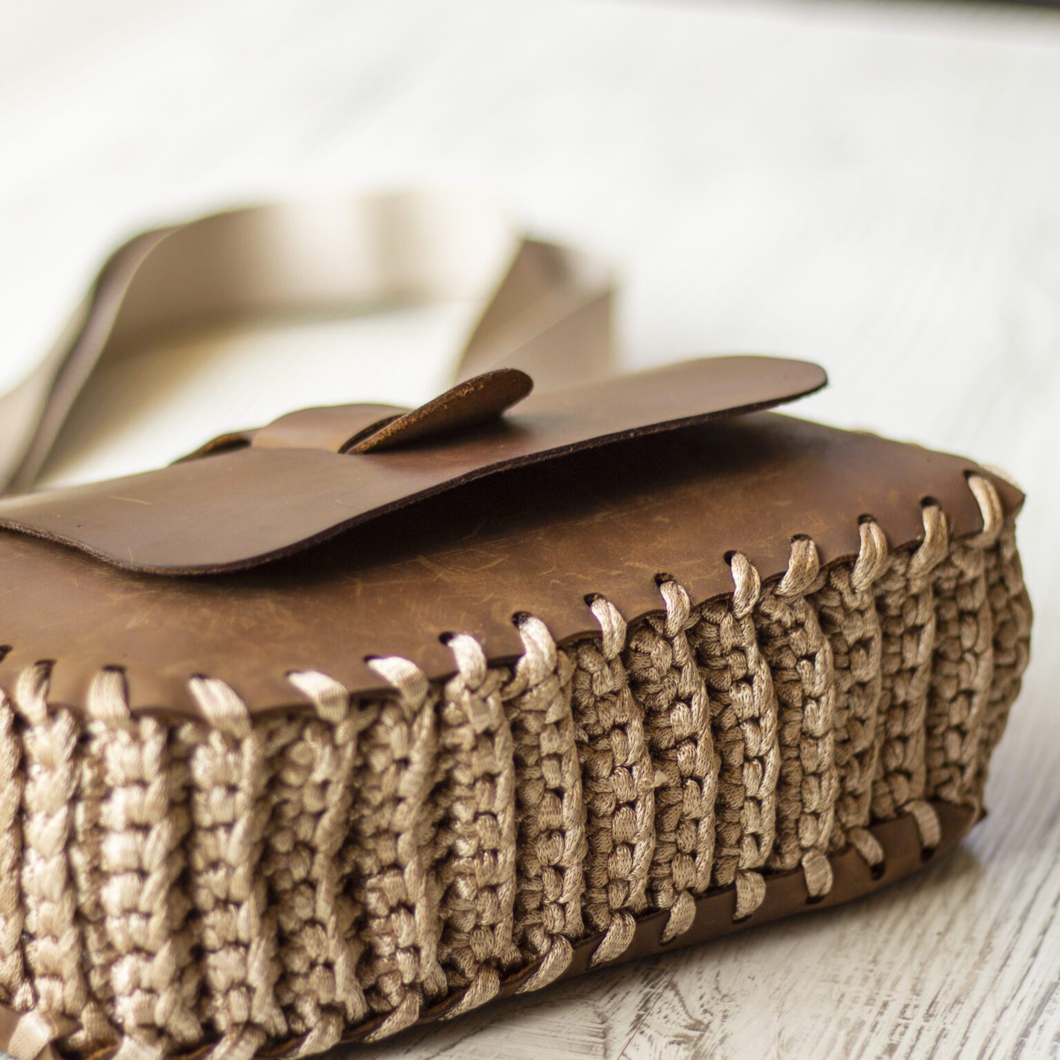 Tilla Leather Craft - Deri Kapaklı Örgü Bayan Çanta – El Örgüsü | Hakiki Deri El Yapımı Çanta, El Örgüsü, Genel, Kadın