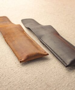 Tilla Leather Craft - Akio – Tilla Leather Craft [Hakiki Crazy Horse Deri Kalemlik, El Yapımı, Özelleştirilebilir] Kalemlik | Hakiki Deri El Yapımı Erkek, Genel, Kadın, Kalemlik