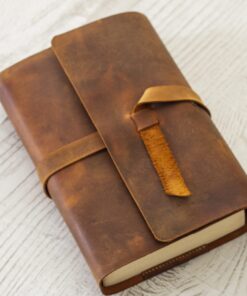 Tilla Leather Craft - Ren – Tilla Leather Craft [Hakiki Crazy Horse Deri, Kişiselleştirilebilir El Yapımı] Kitap Kılıfı | Hakiki Deri El Yapımı Ajanda, Aksesuar, Genel